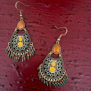 Fashion Jewelry Bohemian Dangle Earrings Retro Metal Hollow Earrings NEW # 200